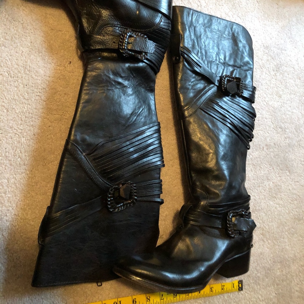 Y’all, black, ornate, rare, stunning boots